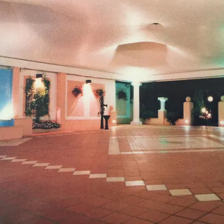 Oscar E Amorina Montegiorgio